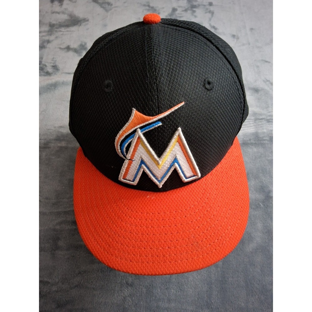New Era‎ 59Fifty Men's Cap MLB Miami Marlins Authentic Fitted Hat 7 1/8 Old Logo